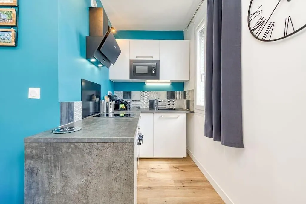 10Min Gare Grenoble, Vrai Lit Double, Calme Apartment
