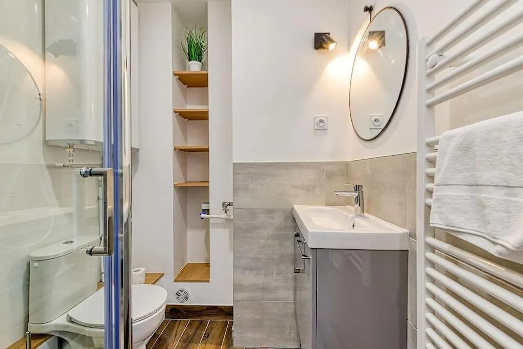 10Min Gare Grenoble, Vrai Lit Double, Calme Apartment