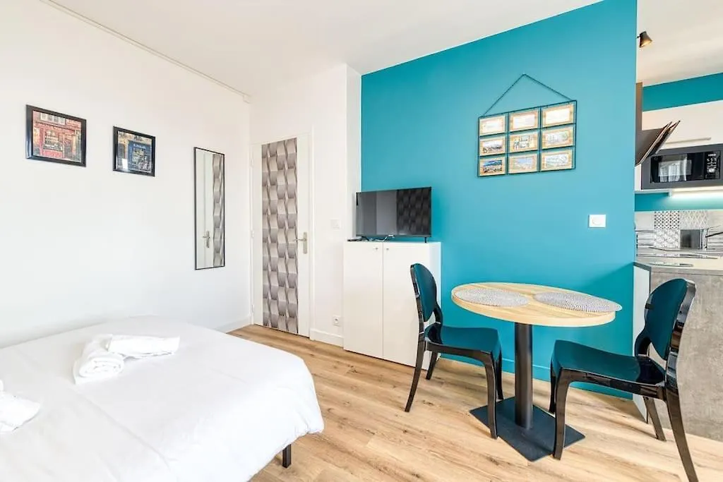 10Min Gare Grenoble, Vrai Lit Double, Calme Apartment