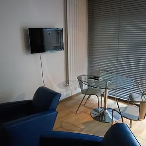 2 Pieces 40 M2, Dans Hyper Centre, Avec Piscine Au Rez De Chaussee Apartment